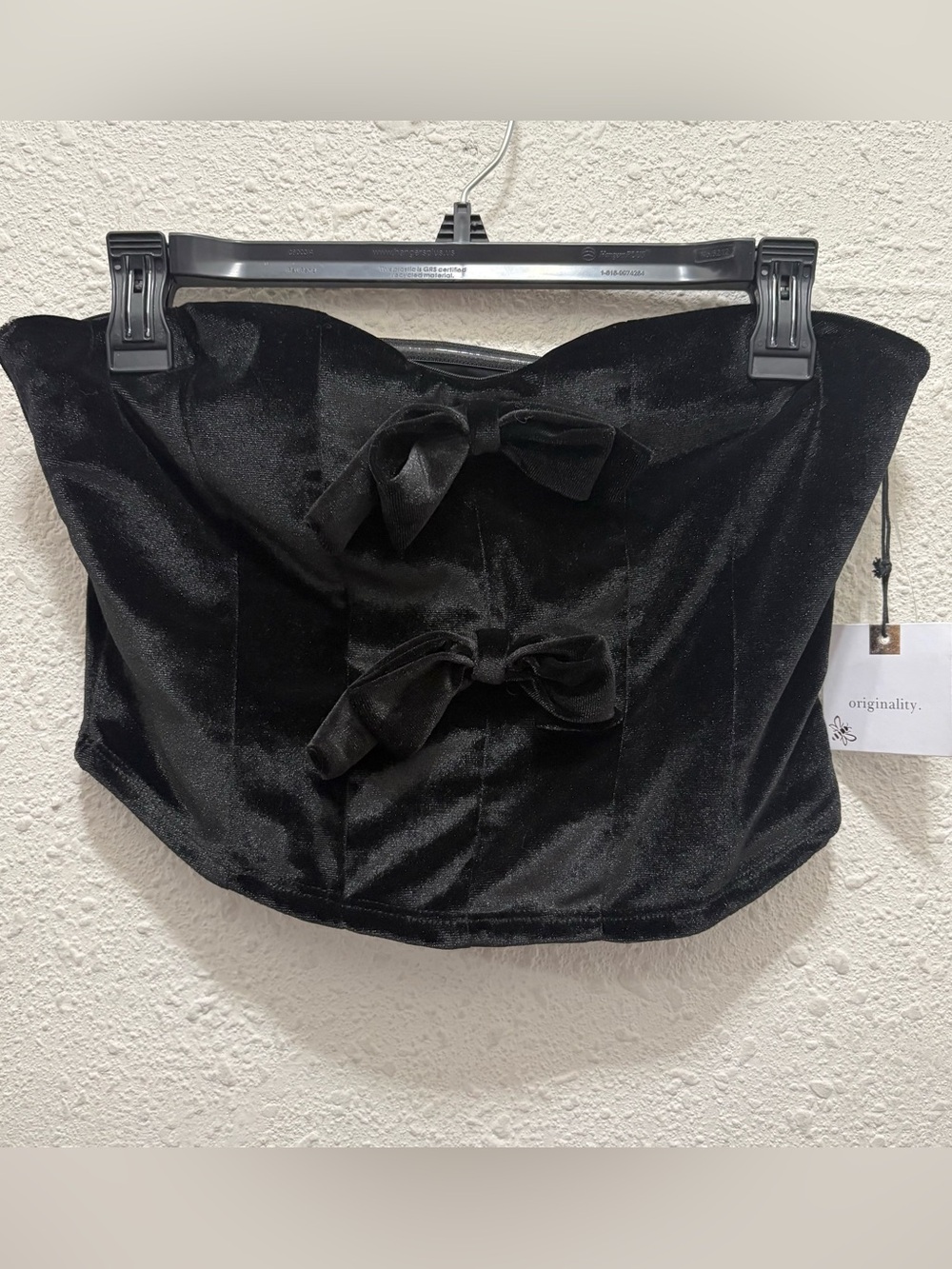 Originality Black Velvet Cropped Corset Bow Top NWT Large